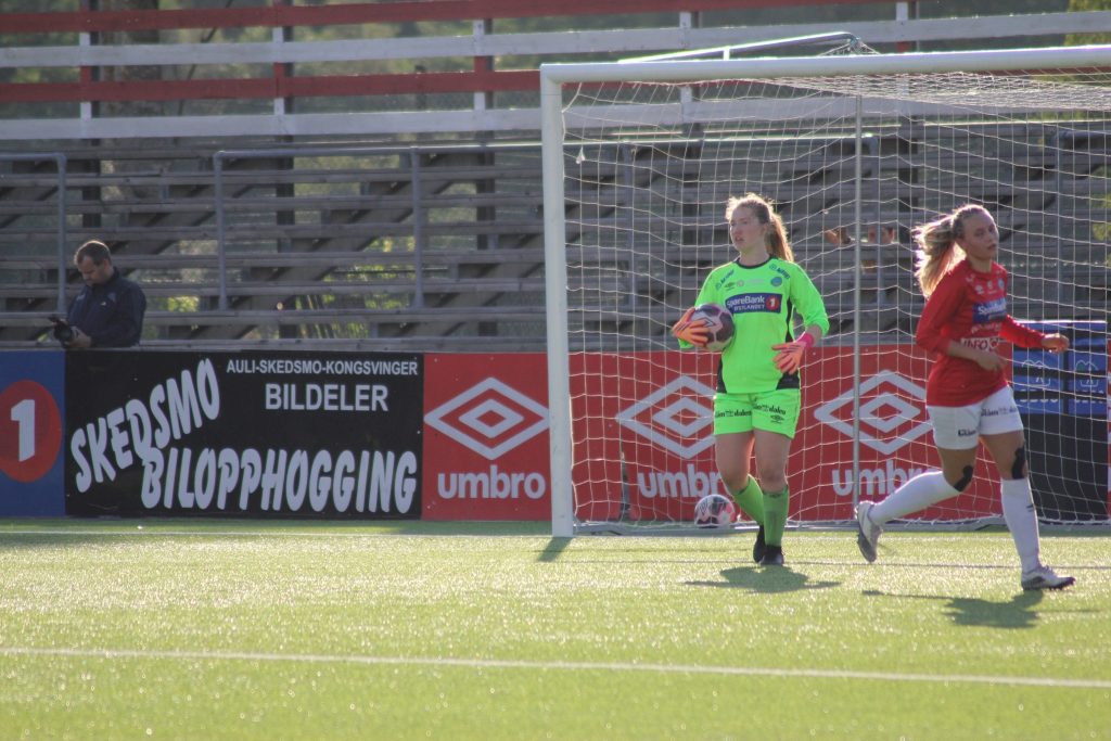 bildet viser Thea Engen