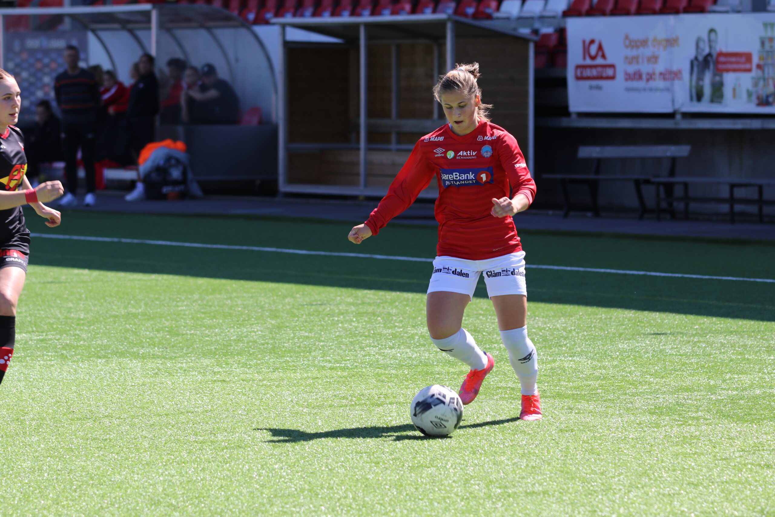 bildet viser Kaja i spill