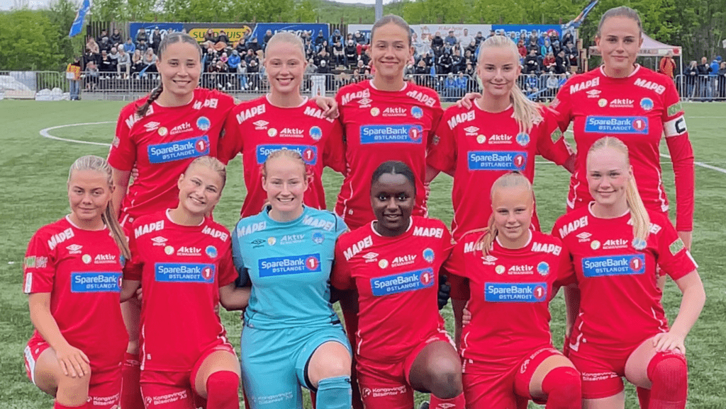 Lagbilde før kampstart i bortekampen mot Bjørnevatn
