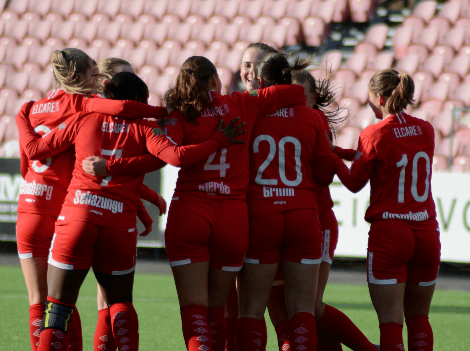 God stemning på Gjemselund stadion når KIL Kvinner vant mot Porsanger